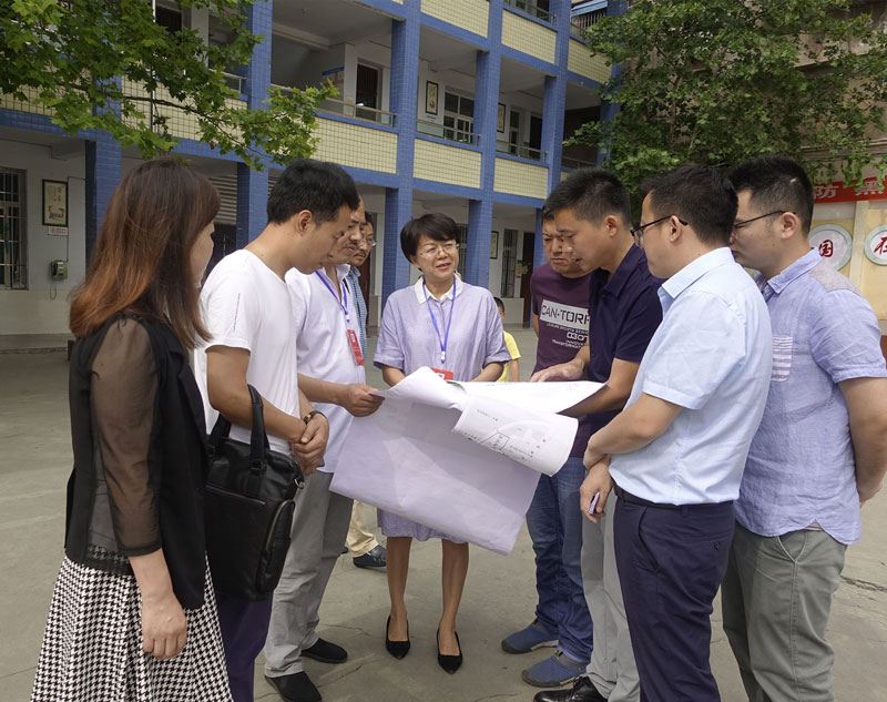 ����Э����ϯ��ϼ�ʲ�������ЭίԱ�������һС�������滮��ʵʩ���